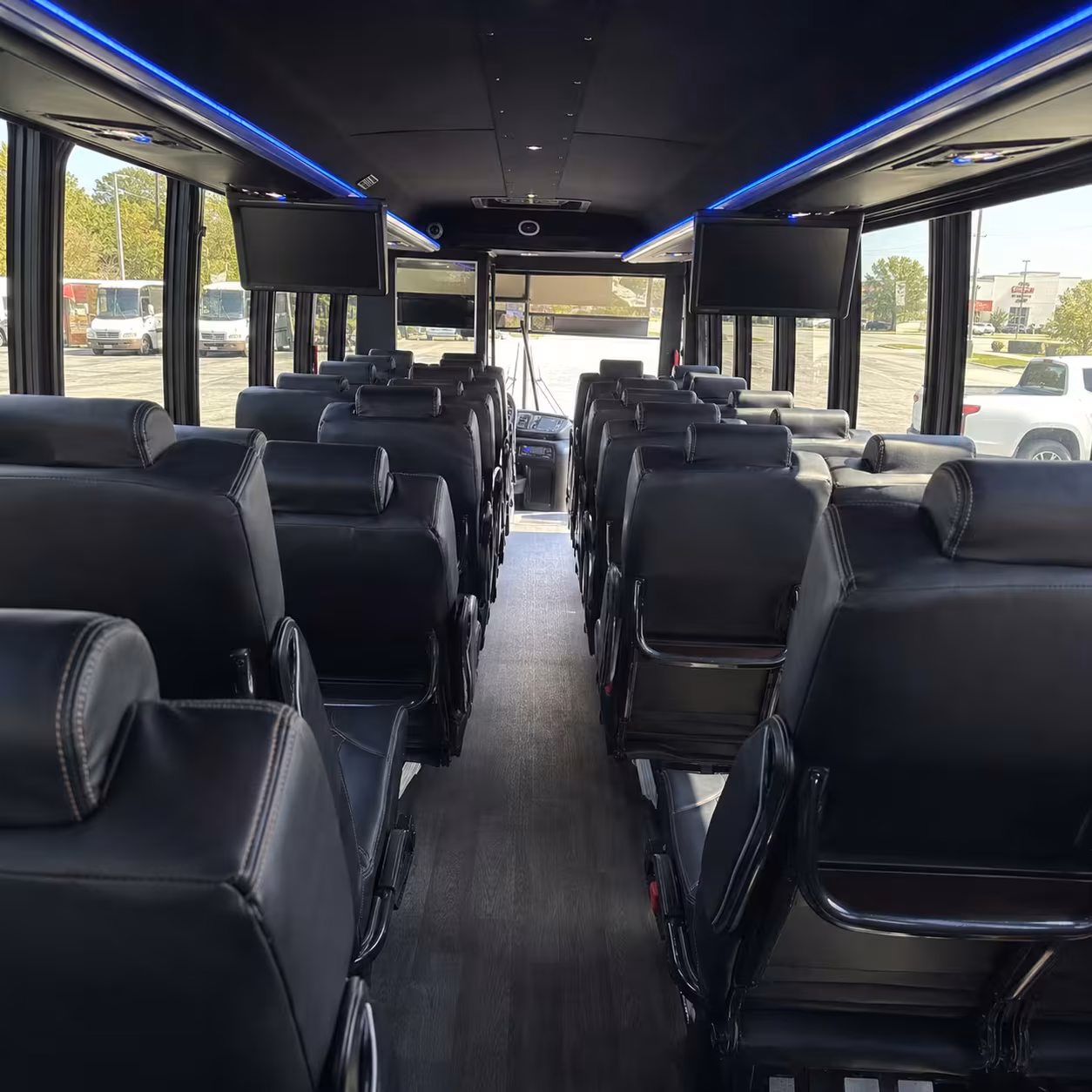 riverside 28 passenger minibus rental